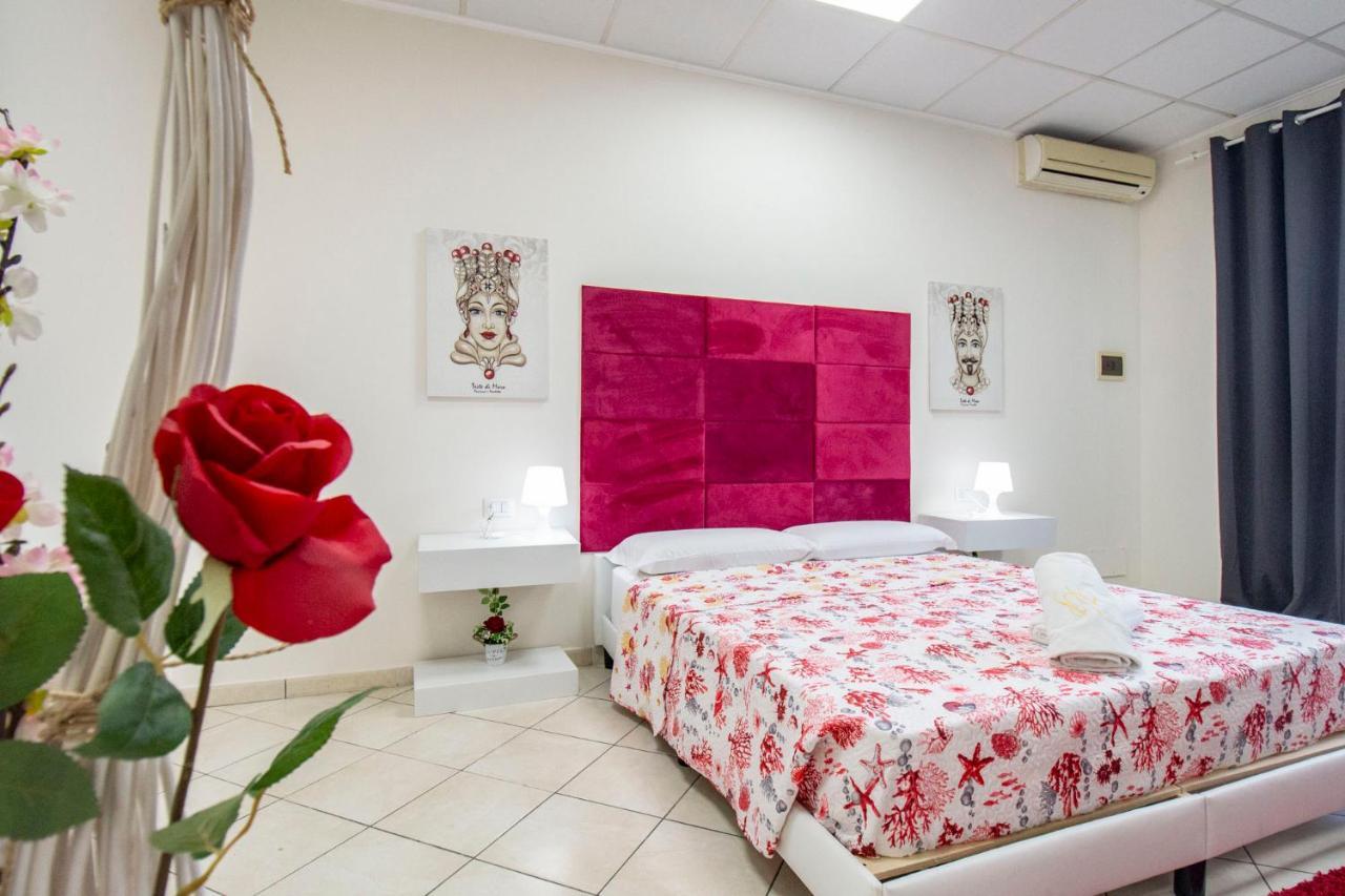 Royal Playa Suite And Apartament -Private Parking- Self Chek Out Катания Экстерьер фото