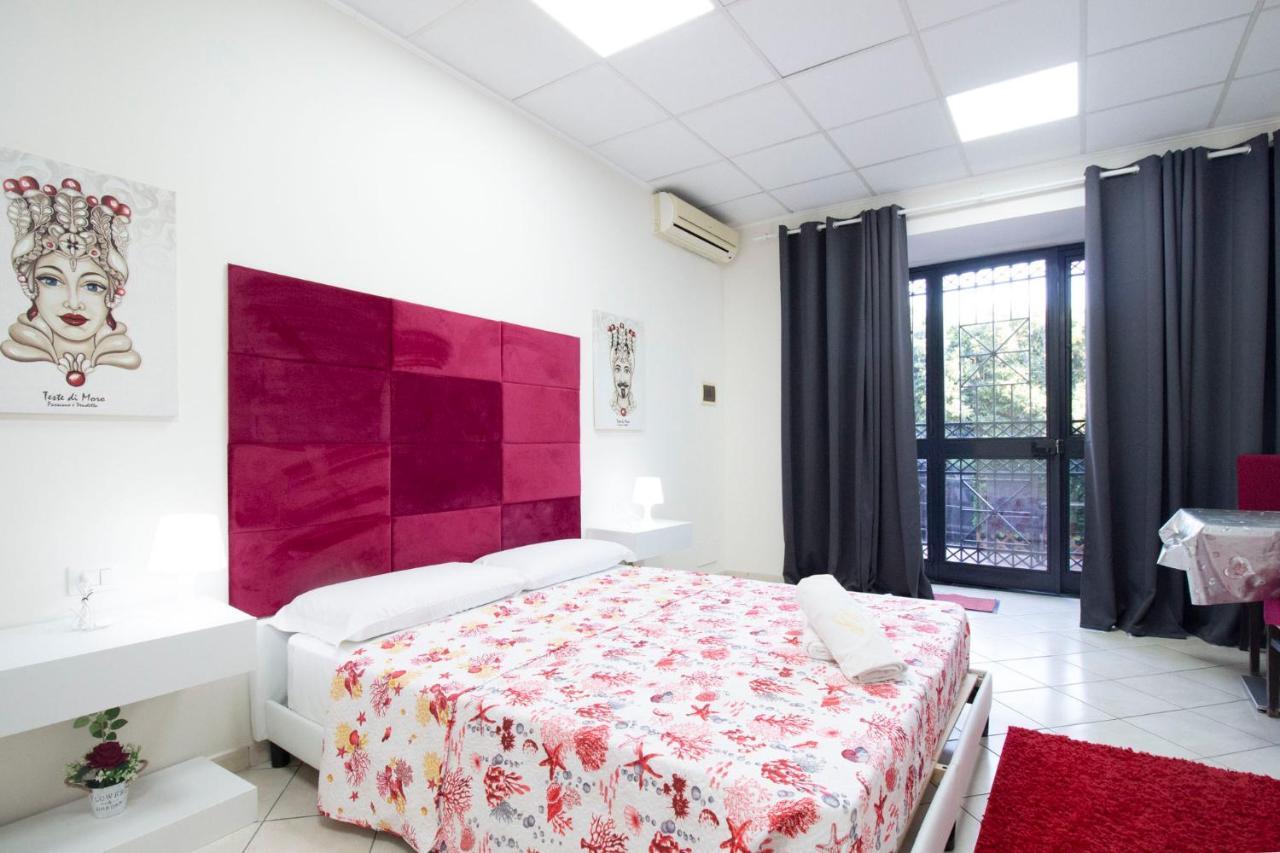Royal Playa Suite And Apartament -Private Parking- Self Chek Out Катания Экстерьер фото